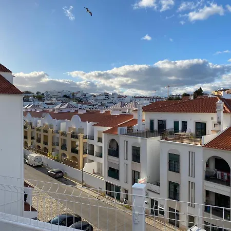 Perfect Location New 公寓 阿尔布费拉