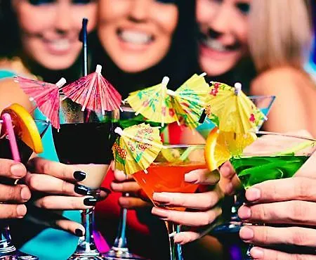 Perfect Location New דירה