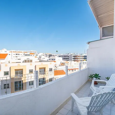 דירה Perfect Location New *