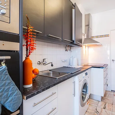 Διαμέρισμα Perfect Location New Αλμπουφέιρα