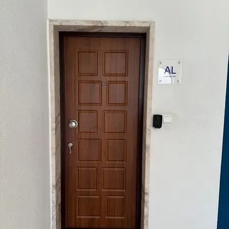 Perfect Location New * אלבופיירה