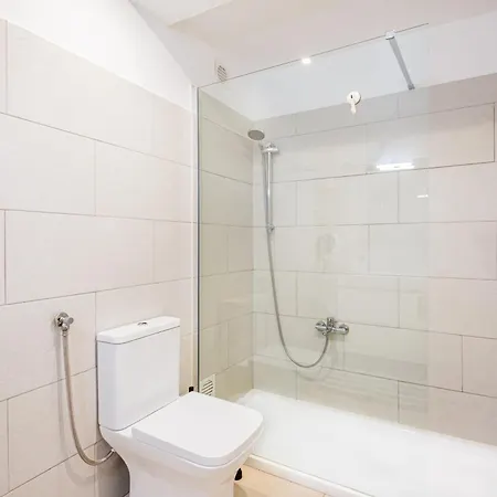 Perfect Location New אלבופיירה