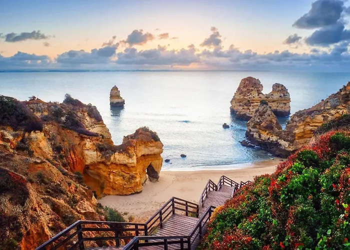 Perfect Location New *